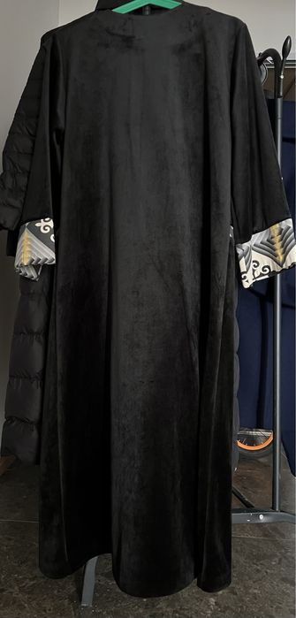 Продам шапаны женские