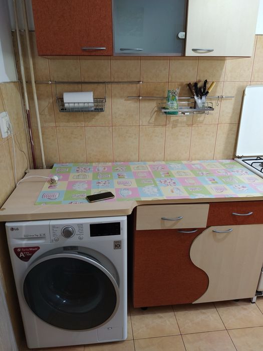 Inchiriez apartament 2 camere