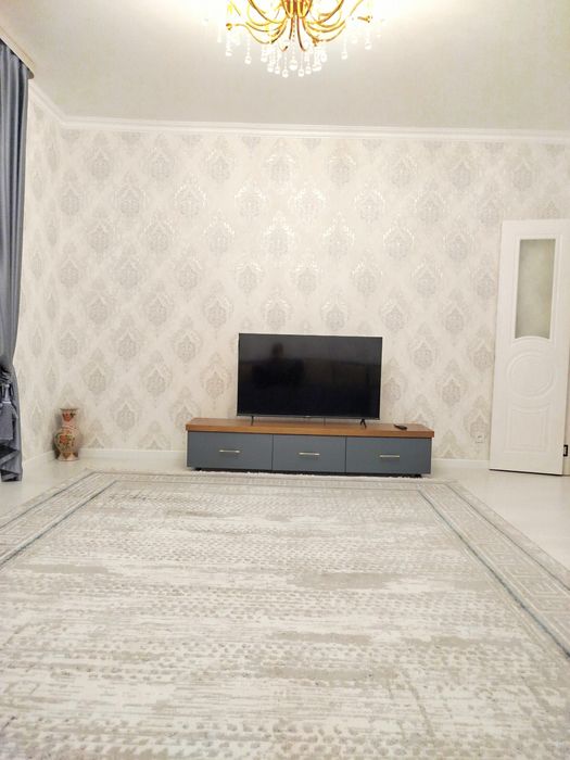 Сдаю 2 ком квартиру