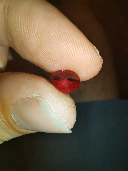 Корунд овален фасет