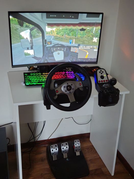 Компьютер с полным комплектом