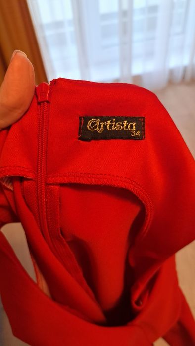 Rochie eleganta rosie