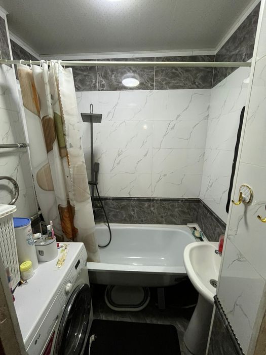 Срочно продам 2-х ком