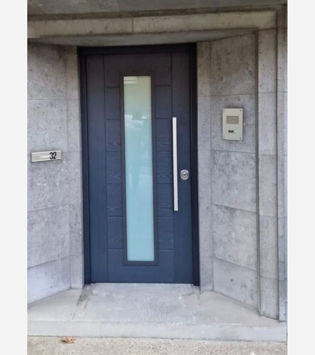 Usi clasa RC3 rezistenta la efractie usi de intrate usi apartamente usi case  produs ITALIA