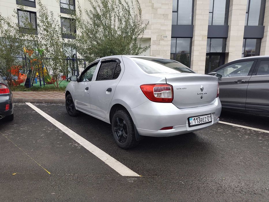 Срочно продам надежный автомобиль