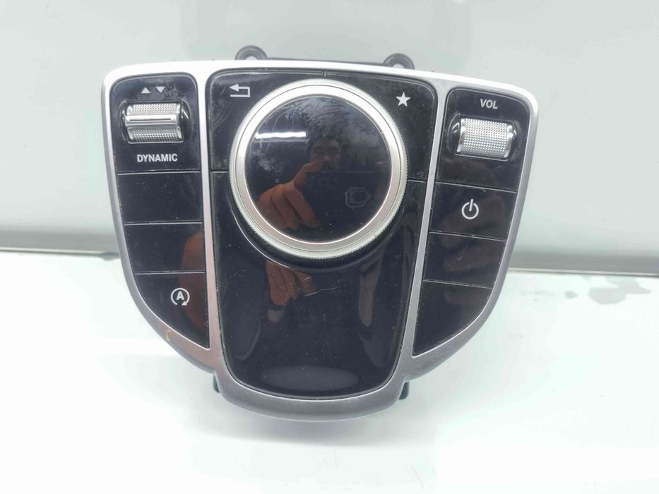 Panou media Mercedes Clasa C Combi (S205) [Fabr 2015-prezent] A205900