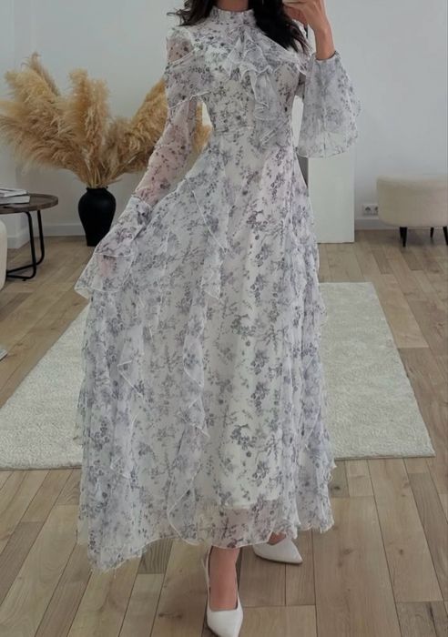 вечерние платья одевала один раз