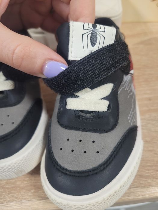 Детски обувки / кецове / маратонки