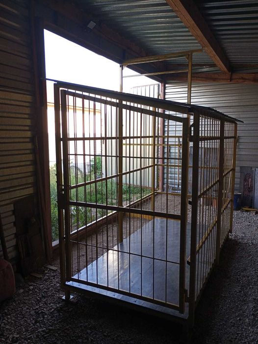 Вольер для собаки