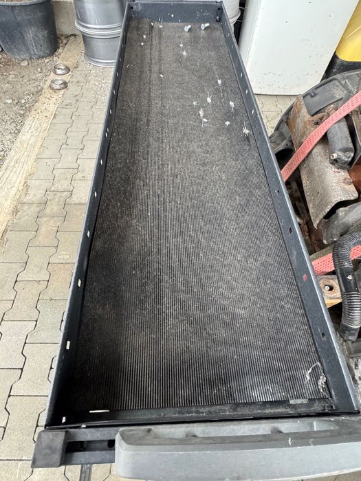 Шкафове за бус или ван