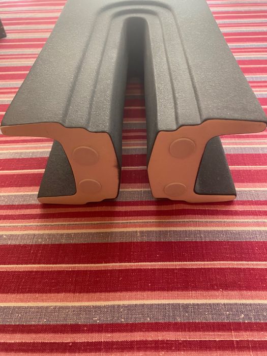 Декоративная ваза