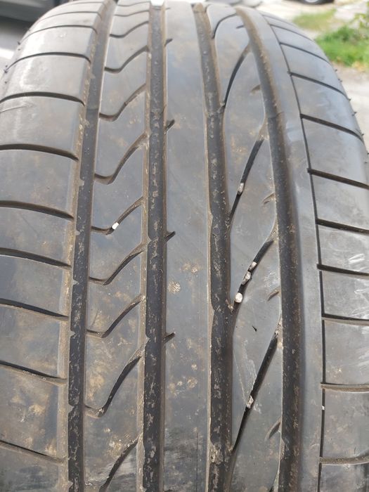 Anvelope  vara Bridgestone 255 45 19 100V