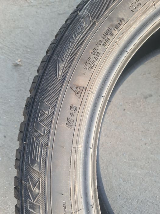 Vand anvelope iarna 205/55 r19