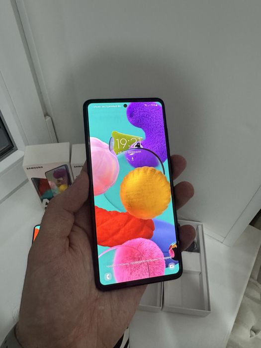 Продам два Samsung A51 6/128