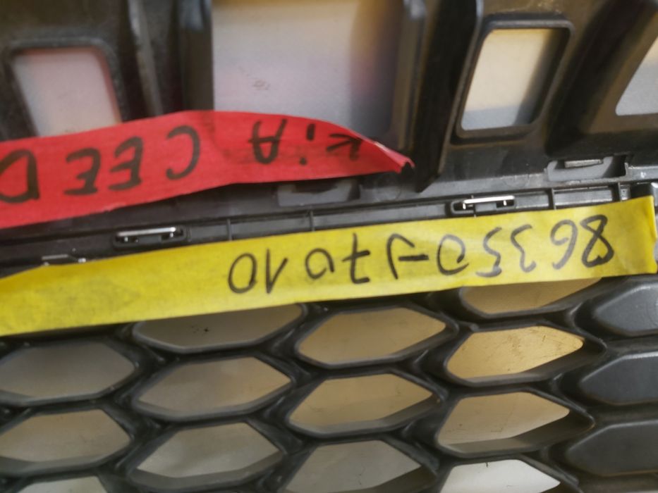 Грил решетка киа сеед 2018г Kia Ceed 2018