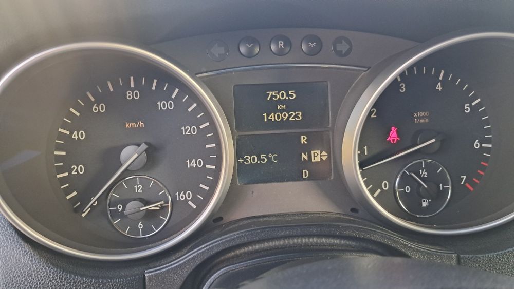 Mercedes Benz ML 350