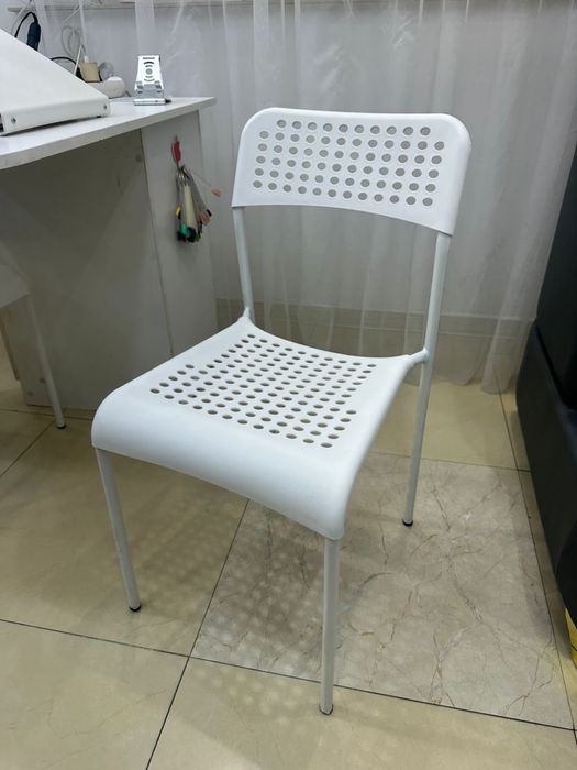 продается стулья 2 штука