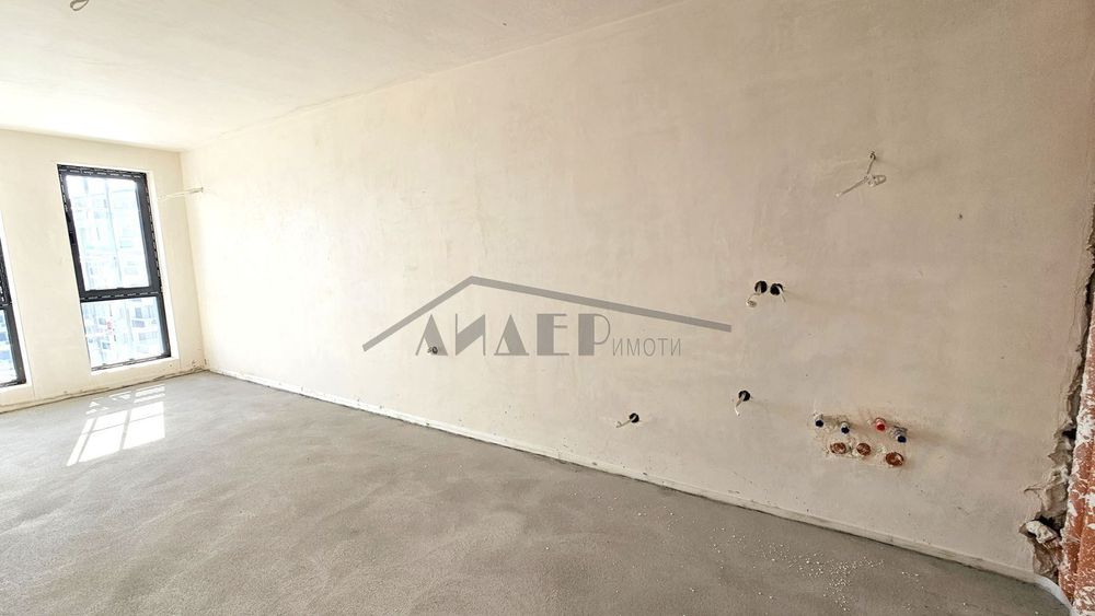 Продава се Двустаен апартамент в Пловдив, Христо Смирненски - 67 кв.м за 1594 €/кв.м - Снимка #3