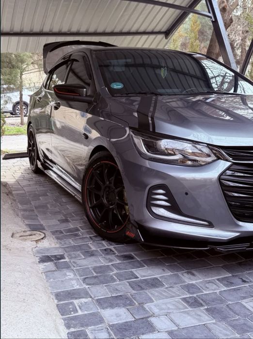 Прдается Onix Redline