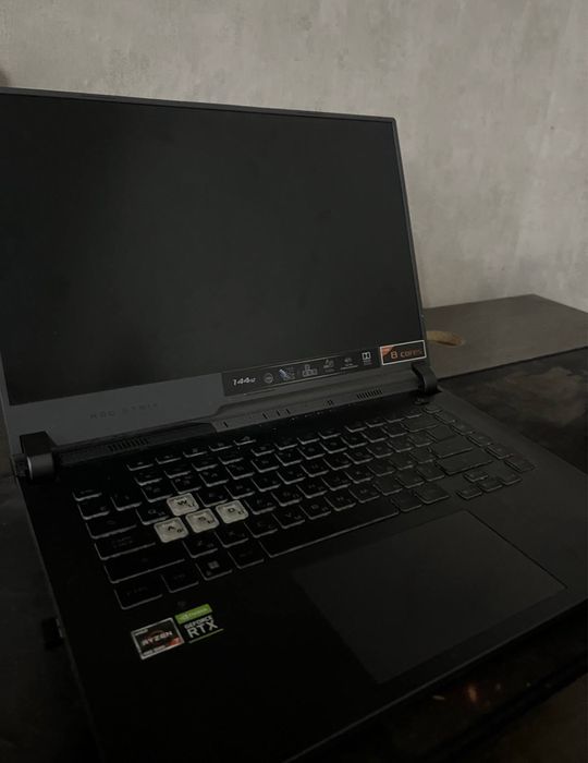Asus Rog Strix игровой ноутбук