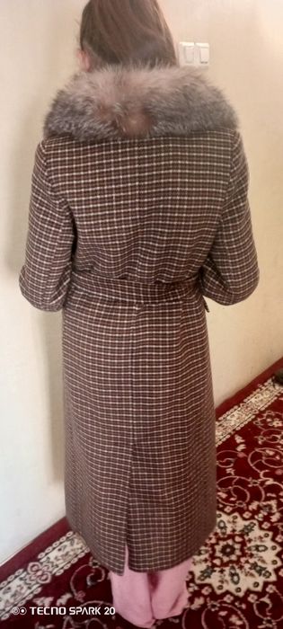 Продам Польто   фирма заря мода