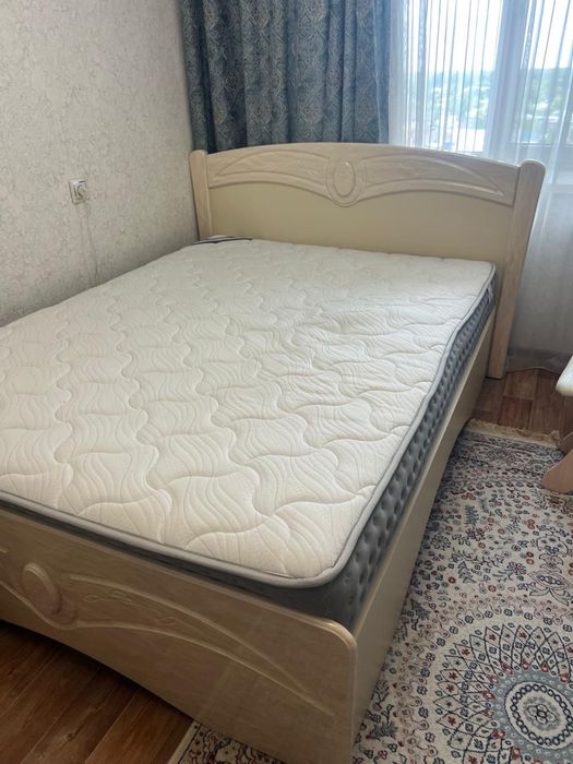 Продам кровать двух спальную