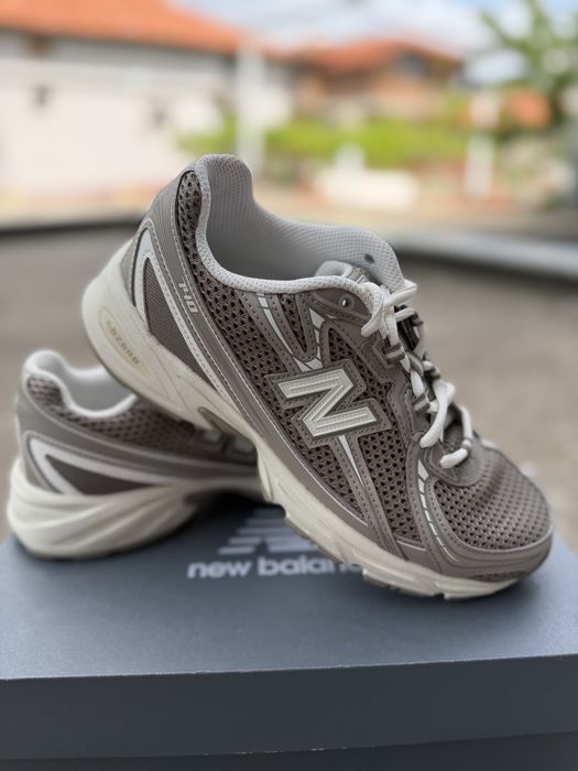 Маратонки New balance 740