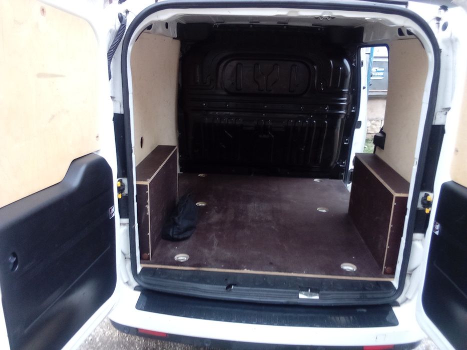 Фиат добло 1.3  1+2места