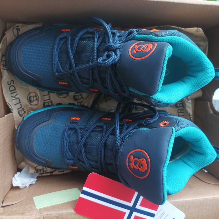 2бр.Tommy Hilfinger N32 гумени ботуши