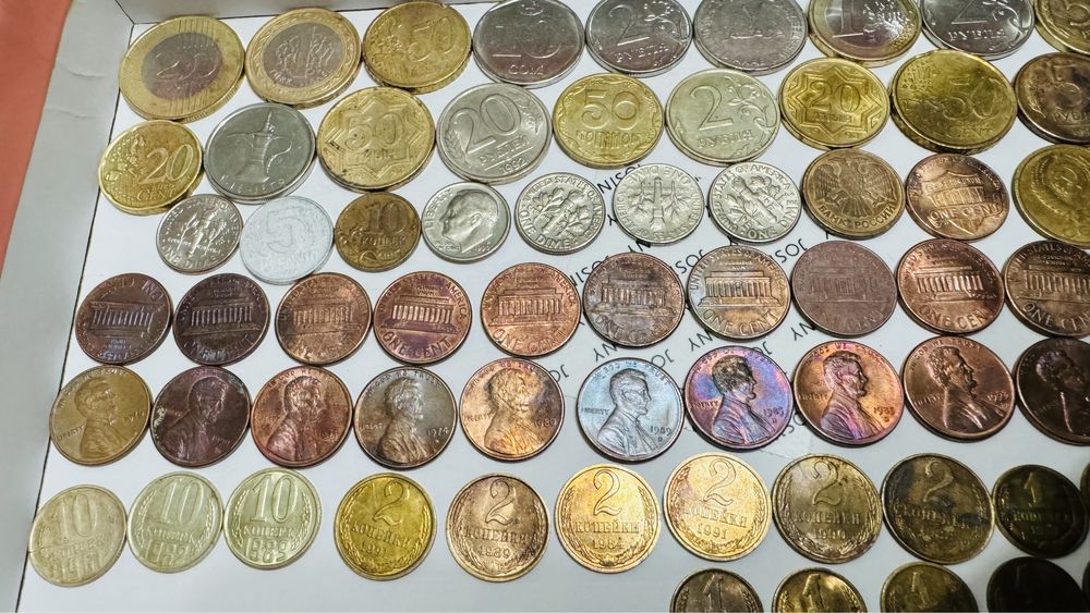 Старый и новый монеты