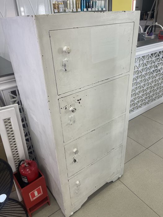 Продам сейф металический