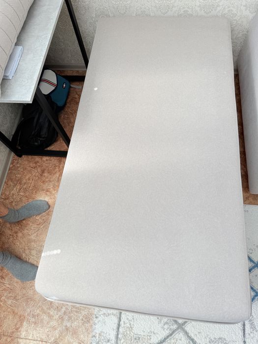 Пуфик от большого дивана.