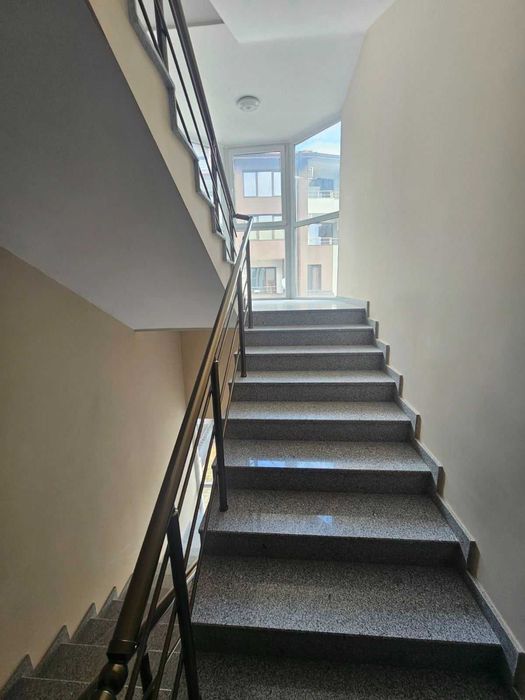 3-Стаен апартамент с възможност за закупуване на гараж във Велинград.