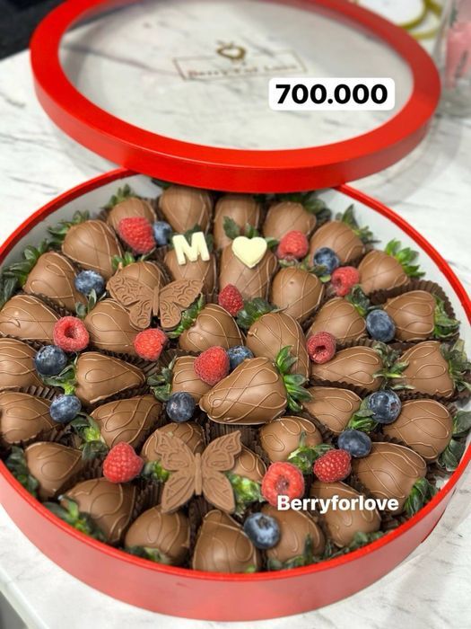 Qulupnay клубника в шоколаде на 8 марта