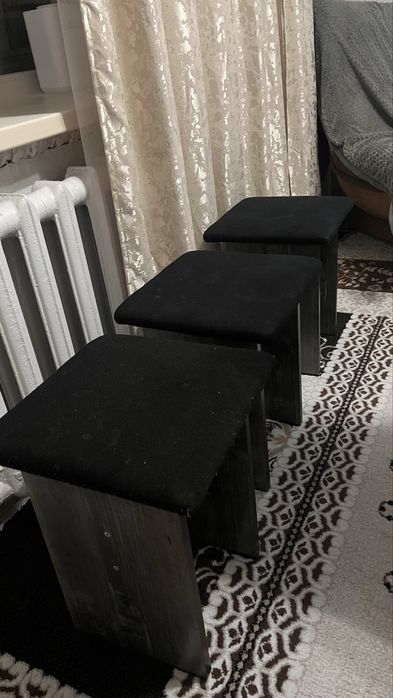 Табуретки 3 штуки