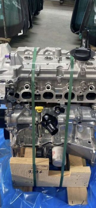 Двигатель Рено H4M новый.