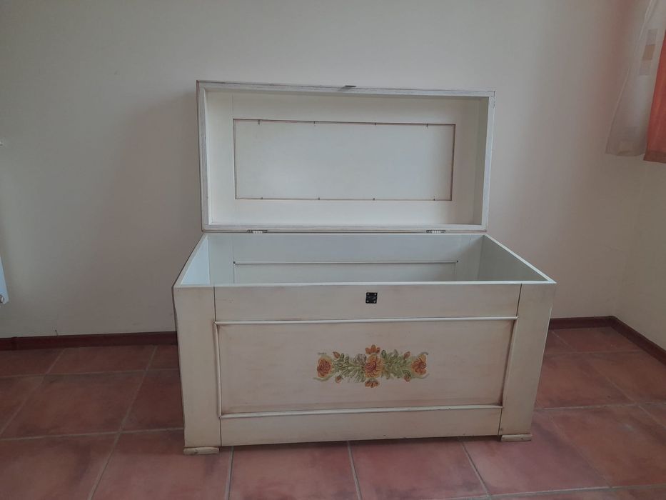 trunchi de lemn ușor