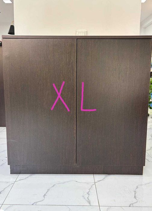 Har xil o‘lchamdagi javonlar (Shkafchiklar)