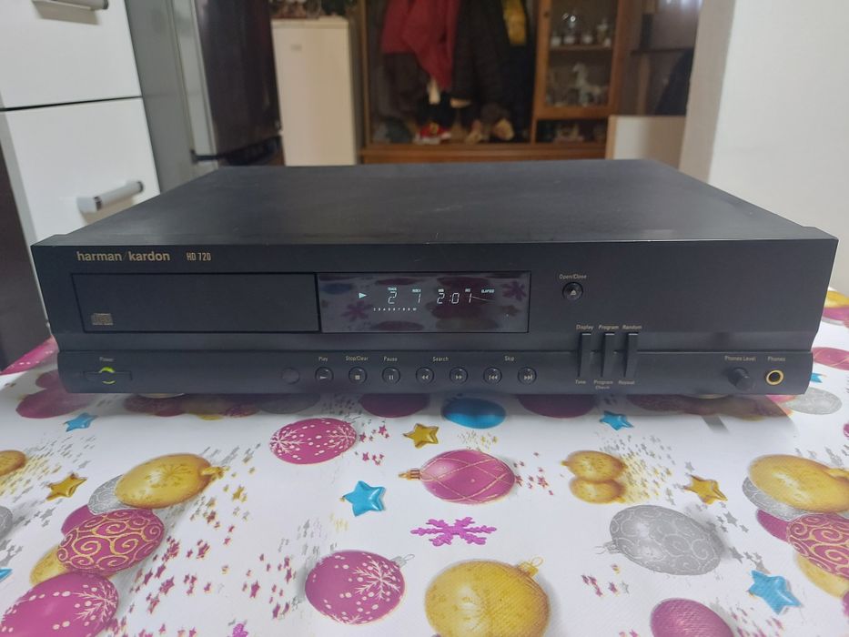 CD Harman Kardon HD720 impecabil