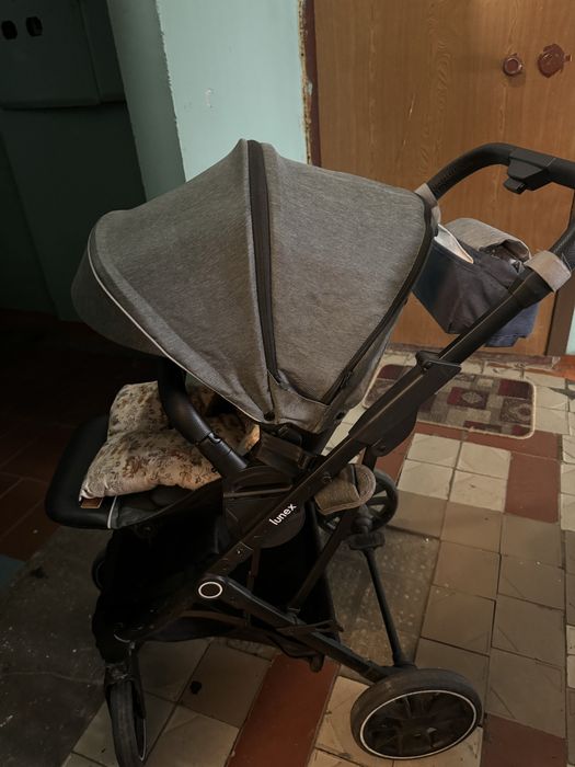 Продам коляску