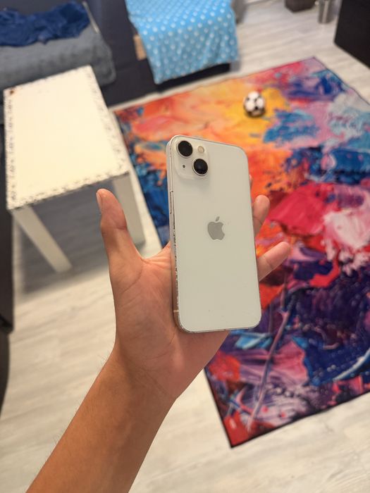 vand iphone 13 , baterie 100%