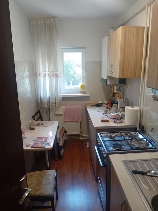 Ap 2 cam Darmanesti zona foarte buna etaj 1 renovat total 1