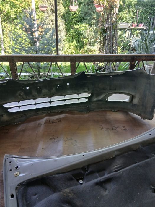 Капот на Камри 30 оригинал