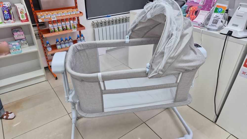 Продам детскую кроватку