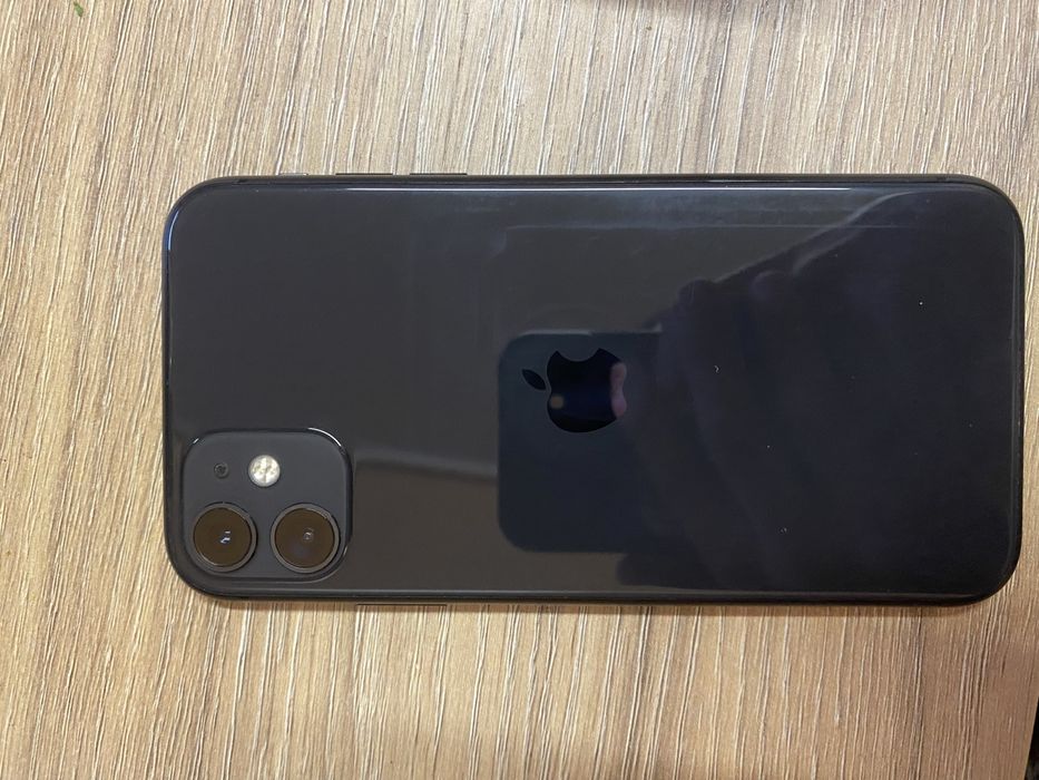 iPhone 11 продается срочно
