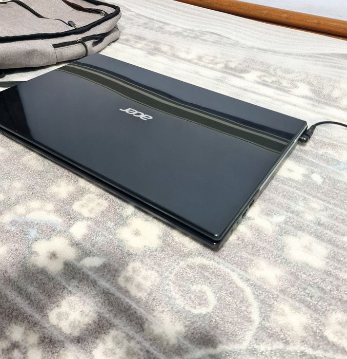Acer noutbuk sotiladi i7