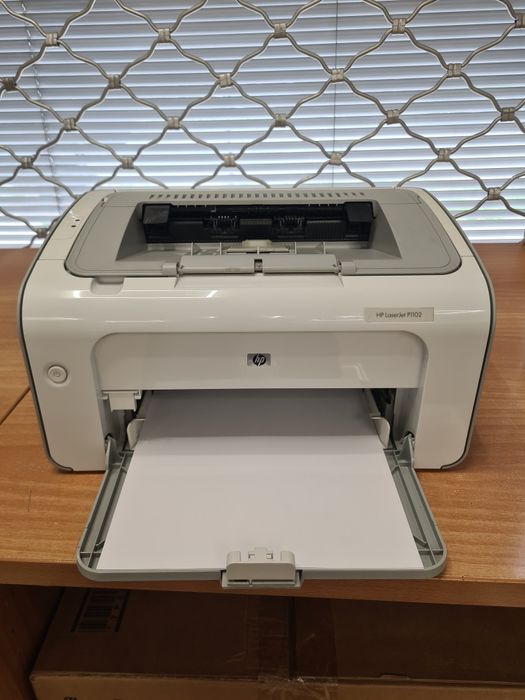 Принтер HP Laser Jet P1102