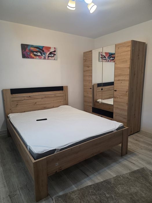 Închiriez apartament  1 camera