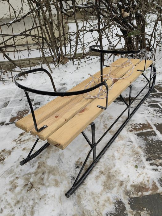 Sanie dubla ca noua-cu doua  spatare demontabile