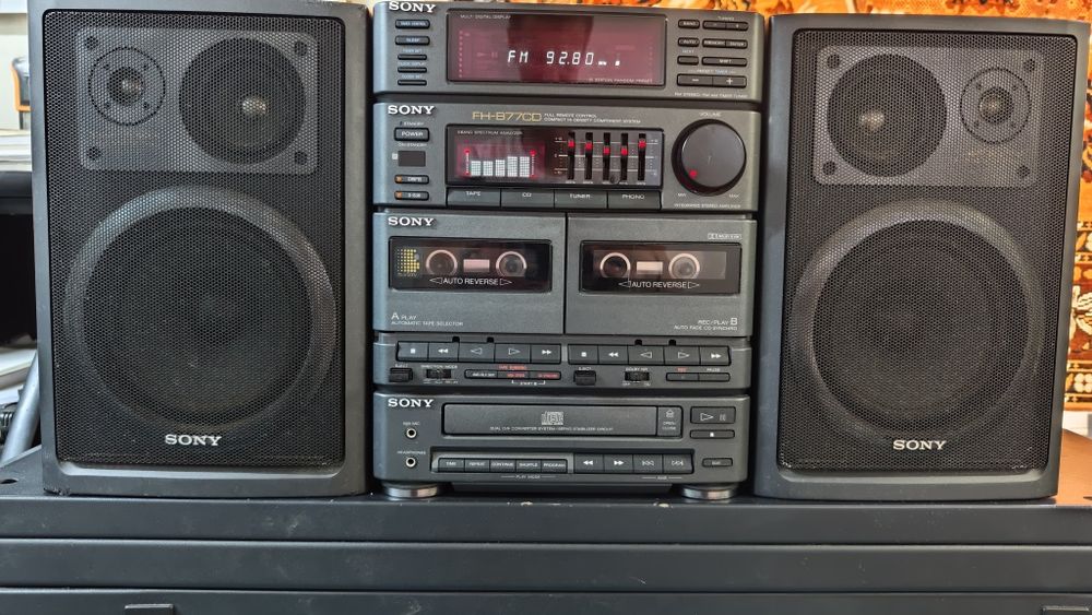 Combina audio SONY FH B77